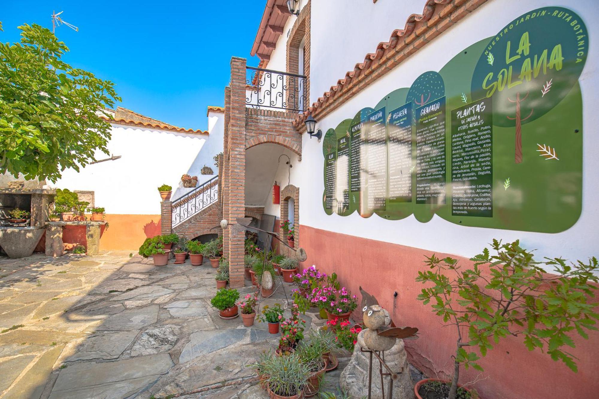 Apartamentos La Solana De Monfraguee Malpartida De Plasencia Exterior photo